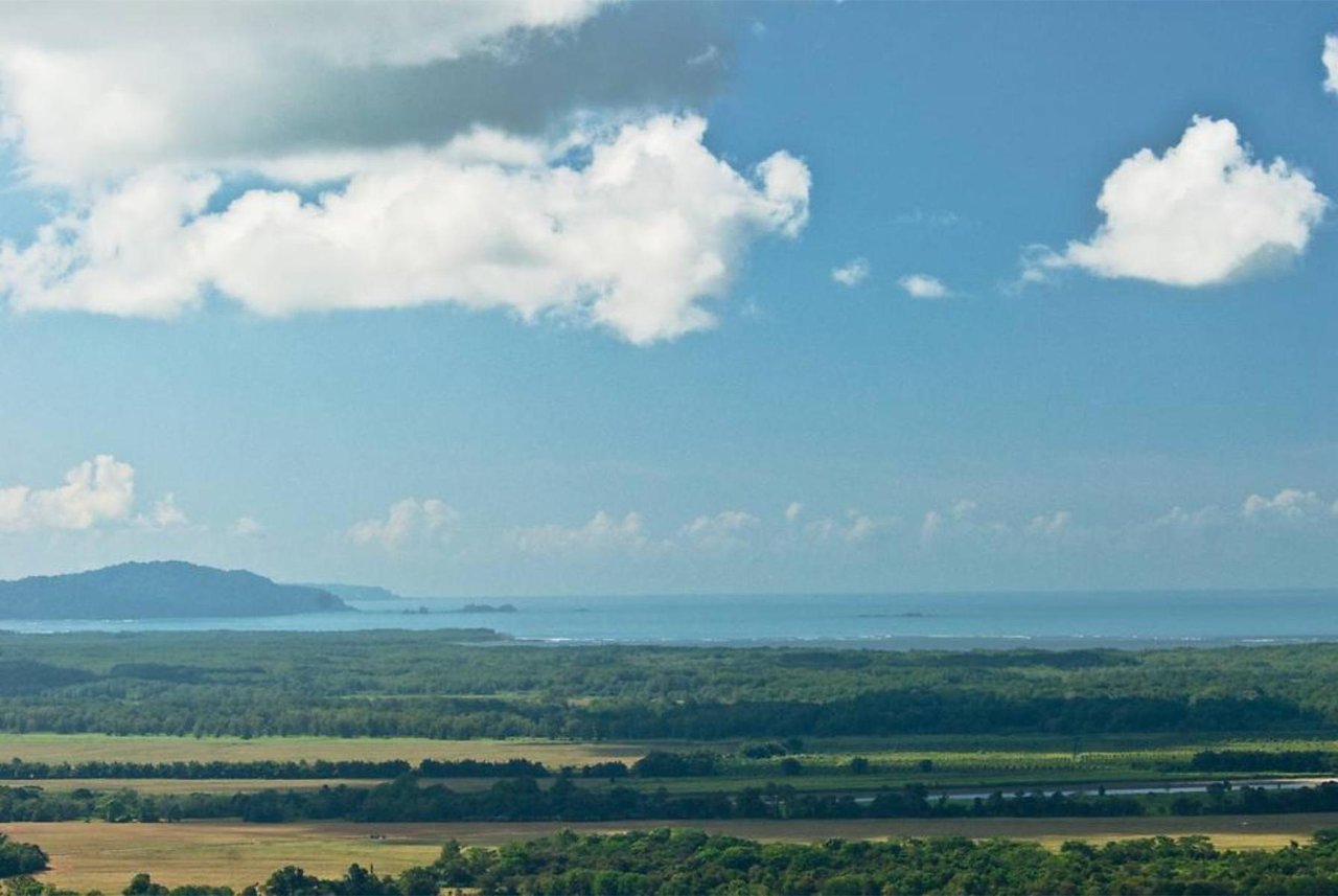 Private Ocean View Development Lot, Ojochal, Puntarenas