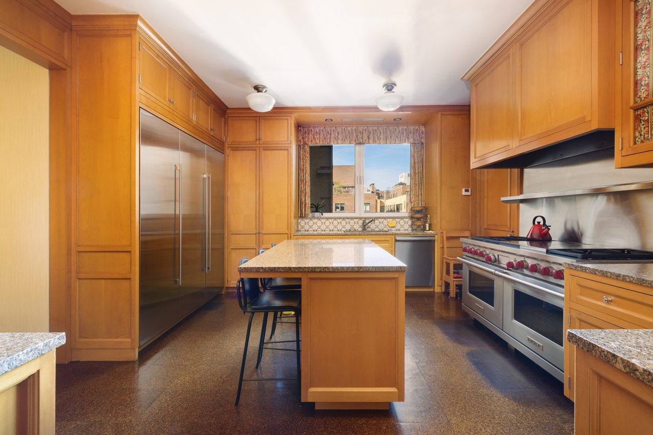 720 Park Avenue