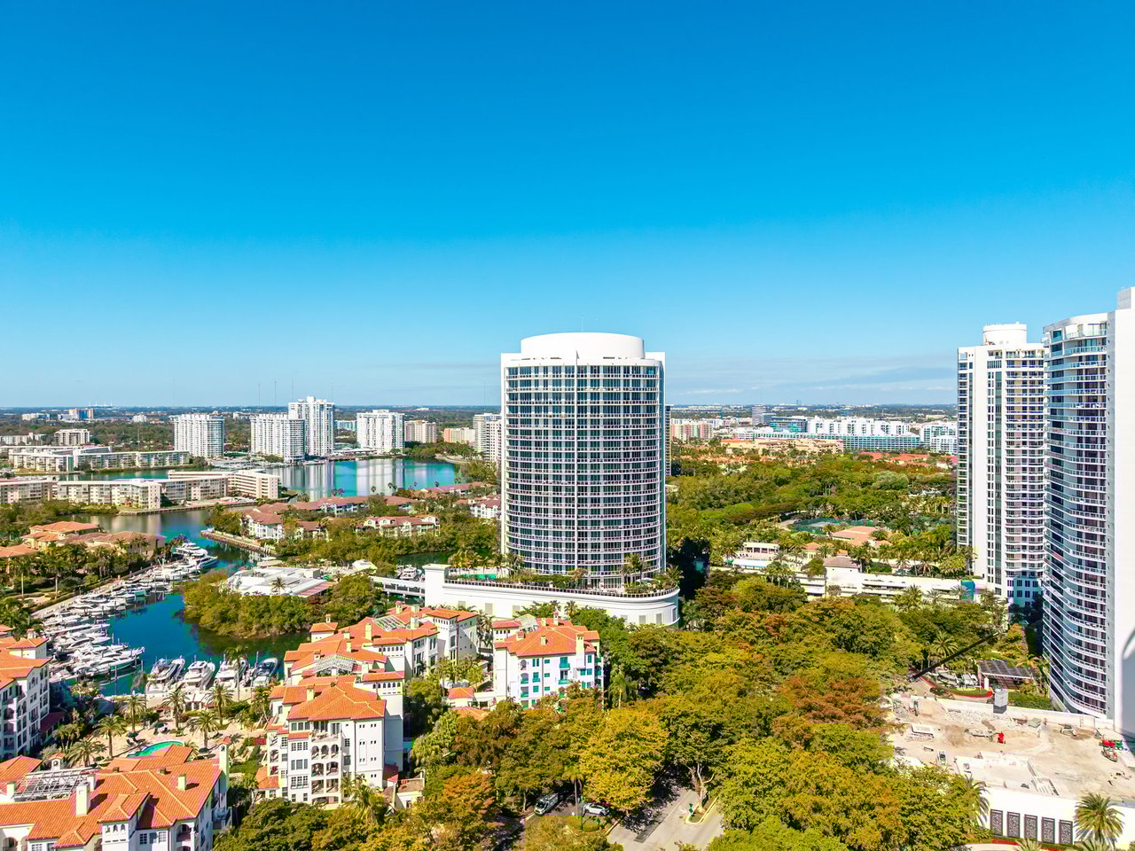 4100 Island Blvd # 1 Unit: PH-1