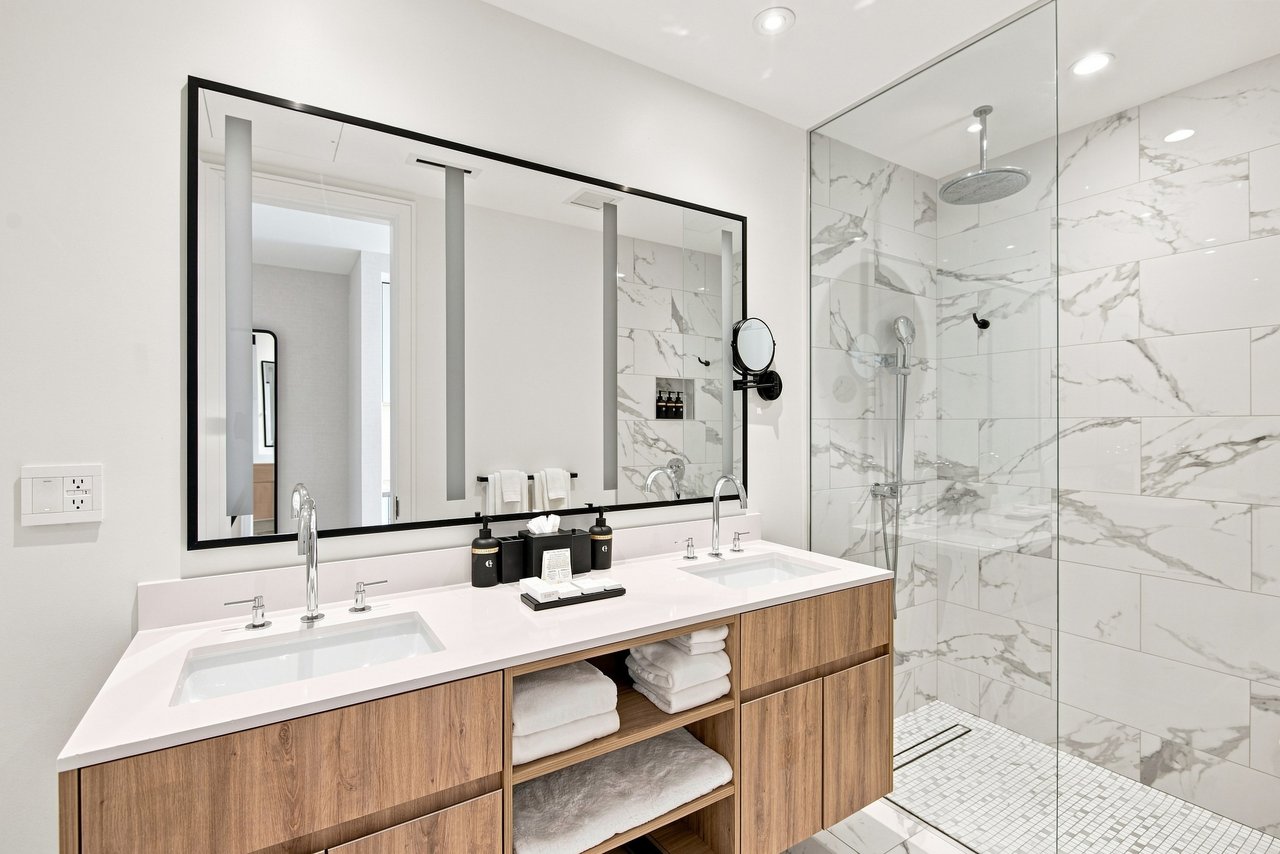 417 Goldwynn Resort & Residences