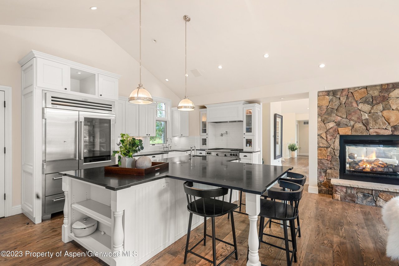 1044 Horse Ranch Drive