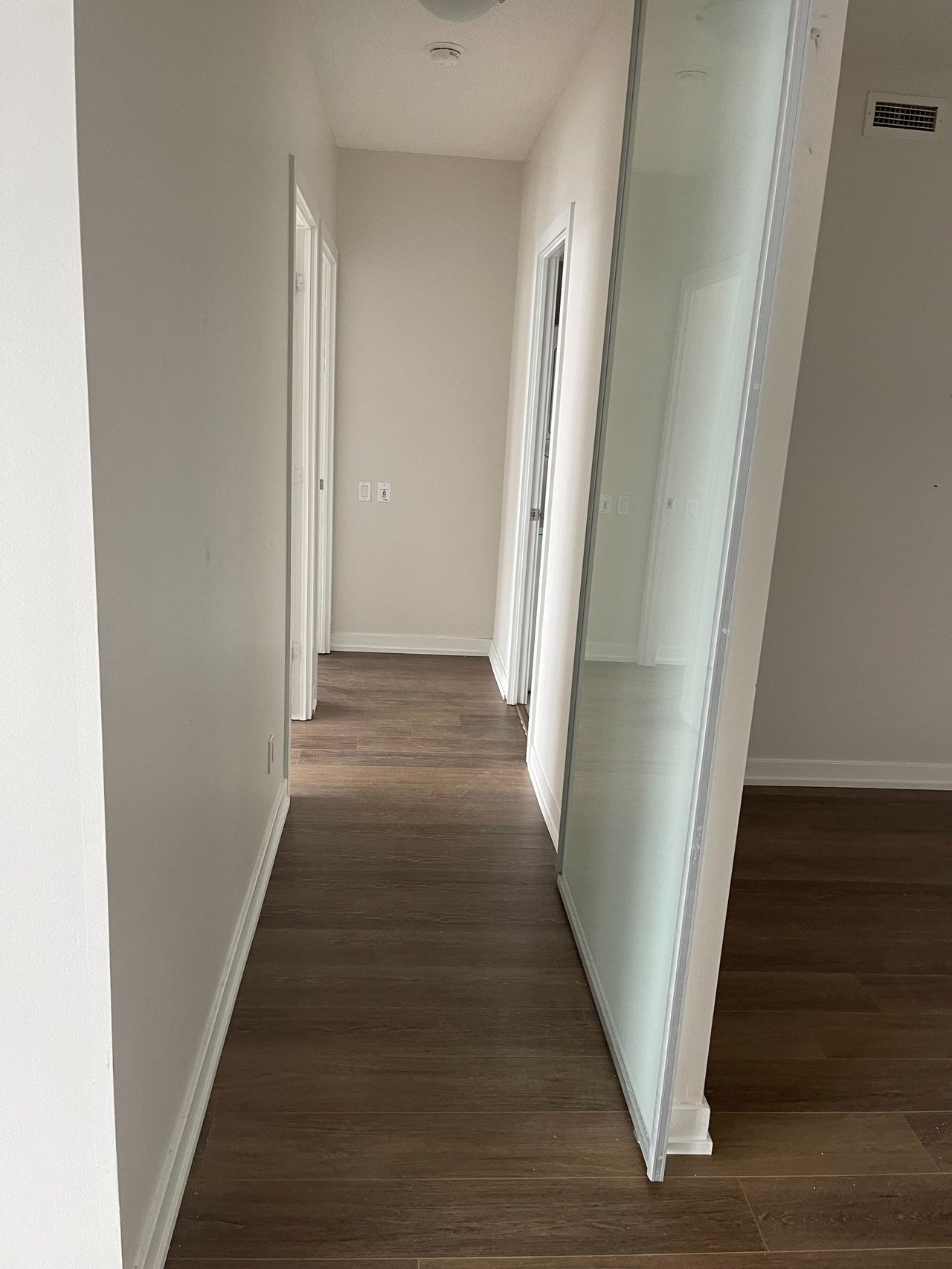33 Charles St E Unit: 3805