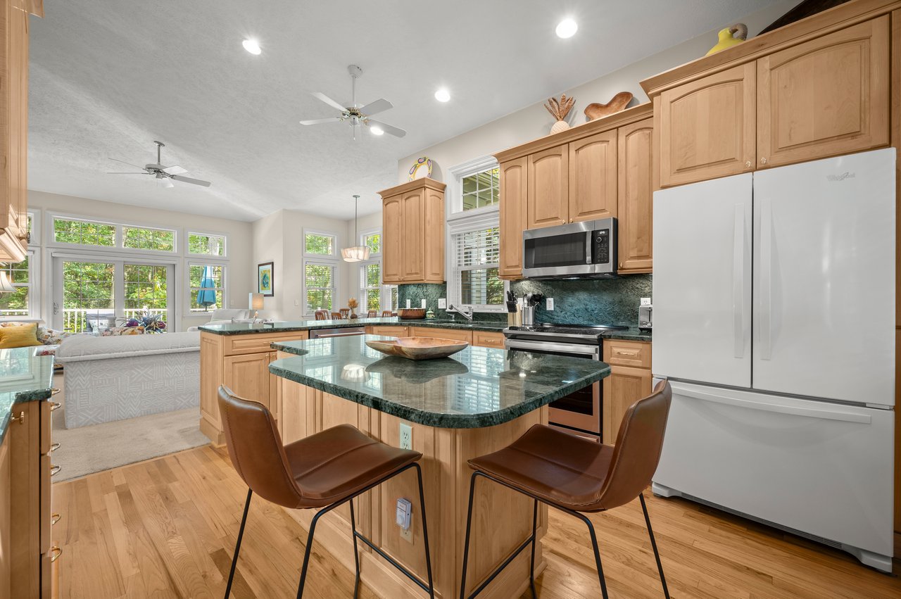 Lake MI Townhouse