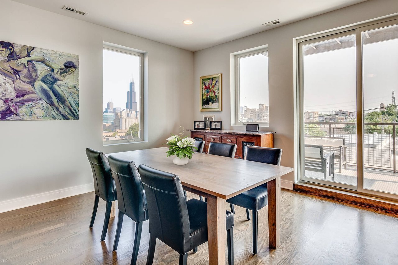 Just Listed | 1617 West Grand Avenue #3E for $659,900