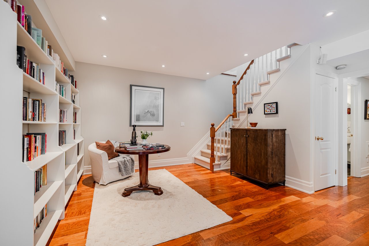 148 Balsam Ave