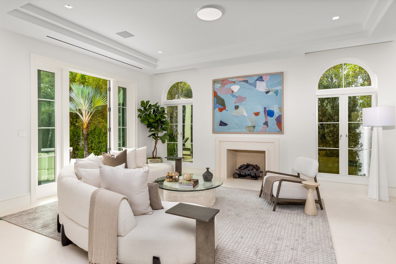 New Construction in Coveted Midtown