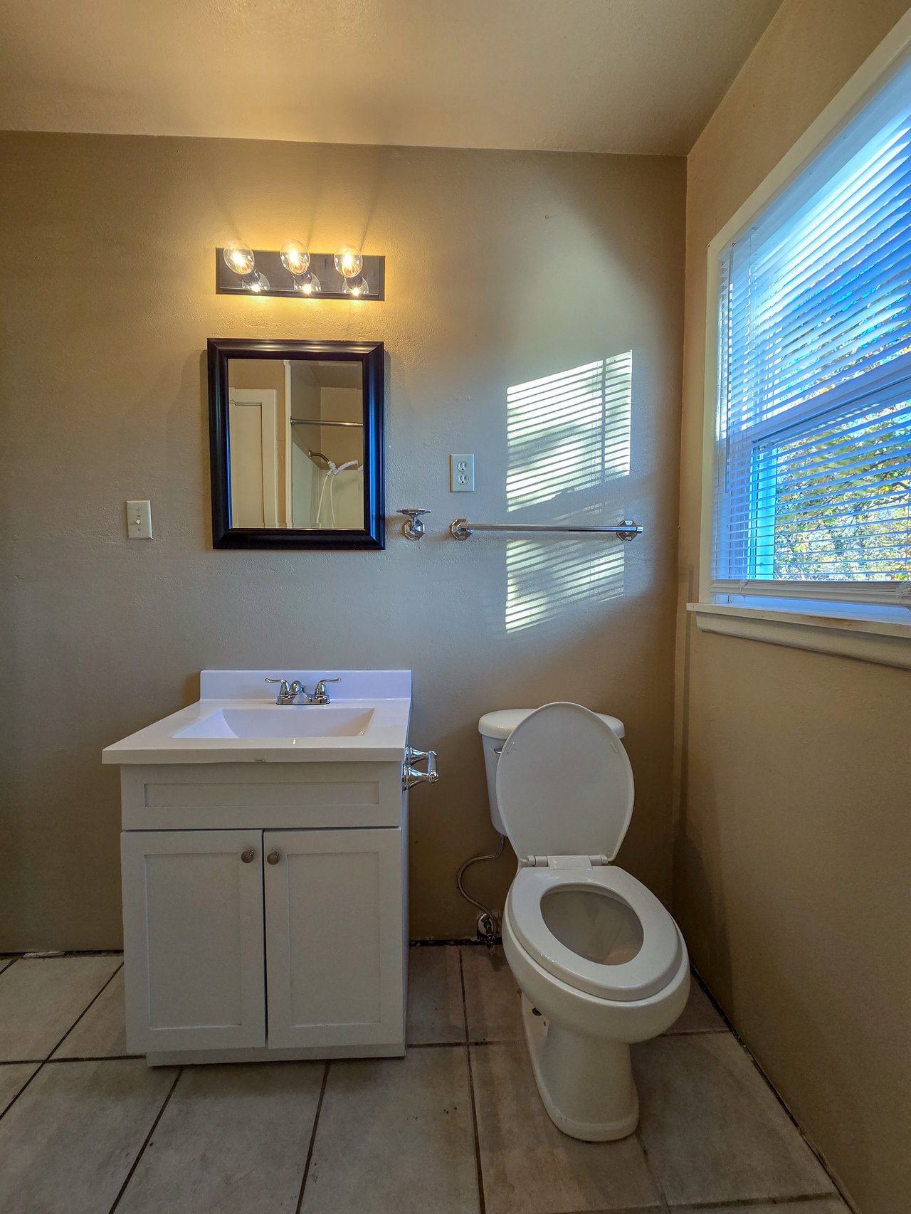 413 W Burns, Shawnee, OK 74801