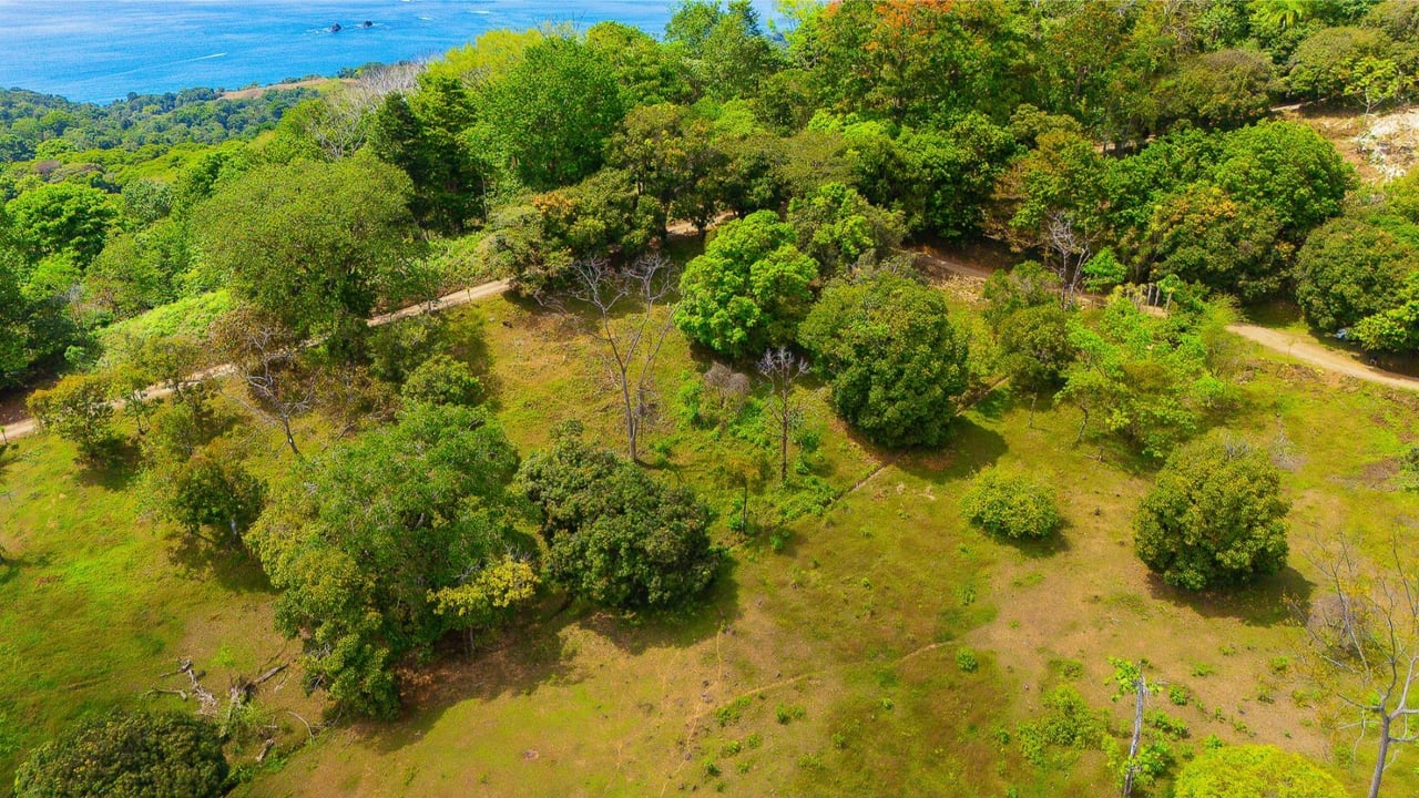 Private Mountain View Building Lot, Ojochal, Puntarenas