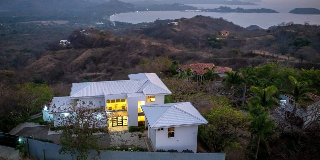 Oceanview Luxury Estate with Infinity Pool