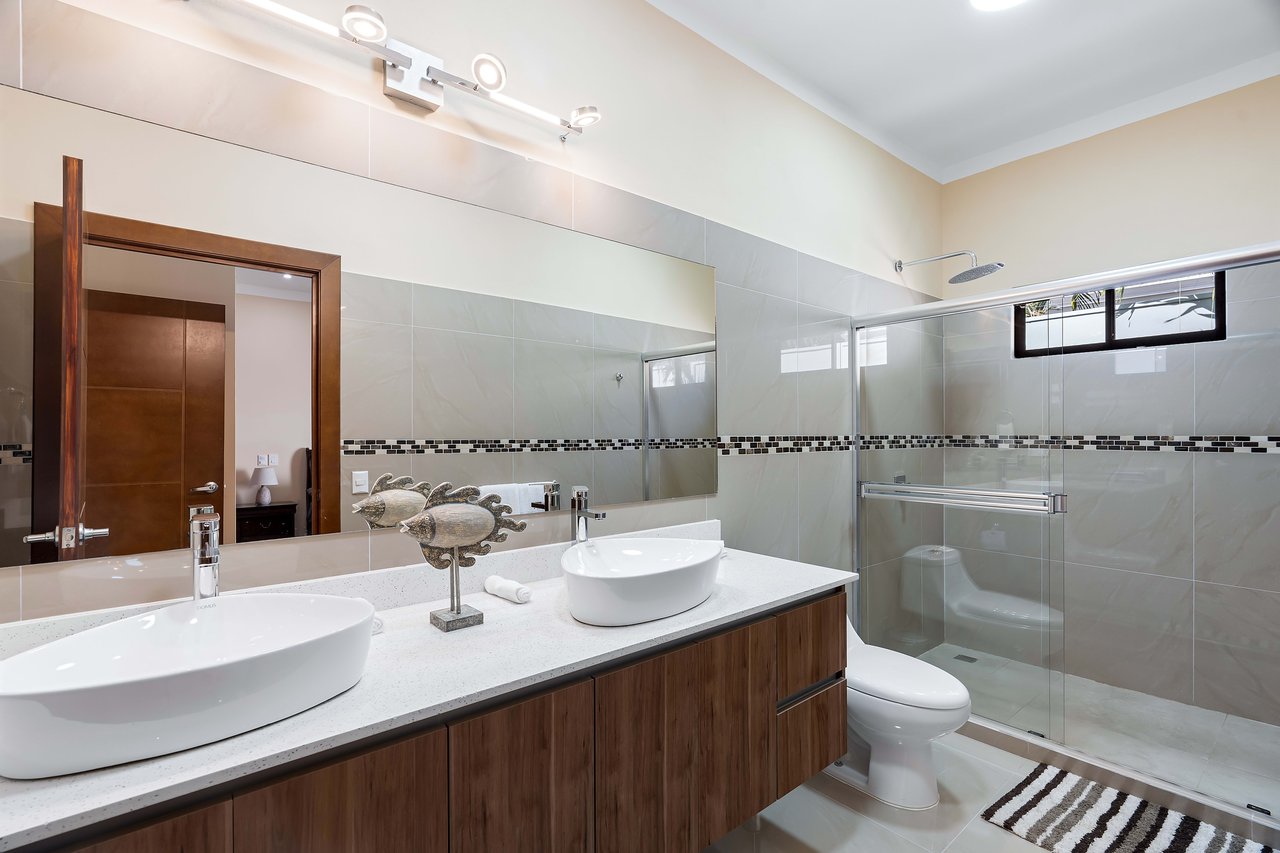 Casa Lipari |Just Finished, Beautiful house for sale!