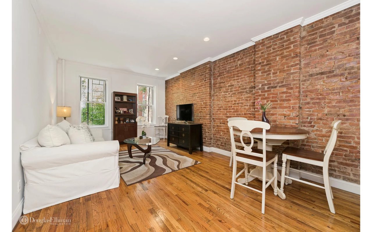 212 East 88th Street Unit: 2D