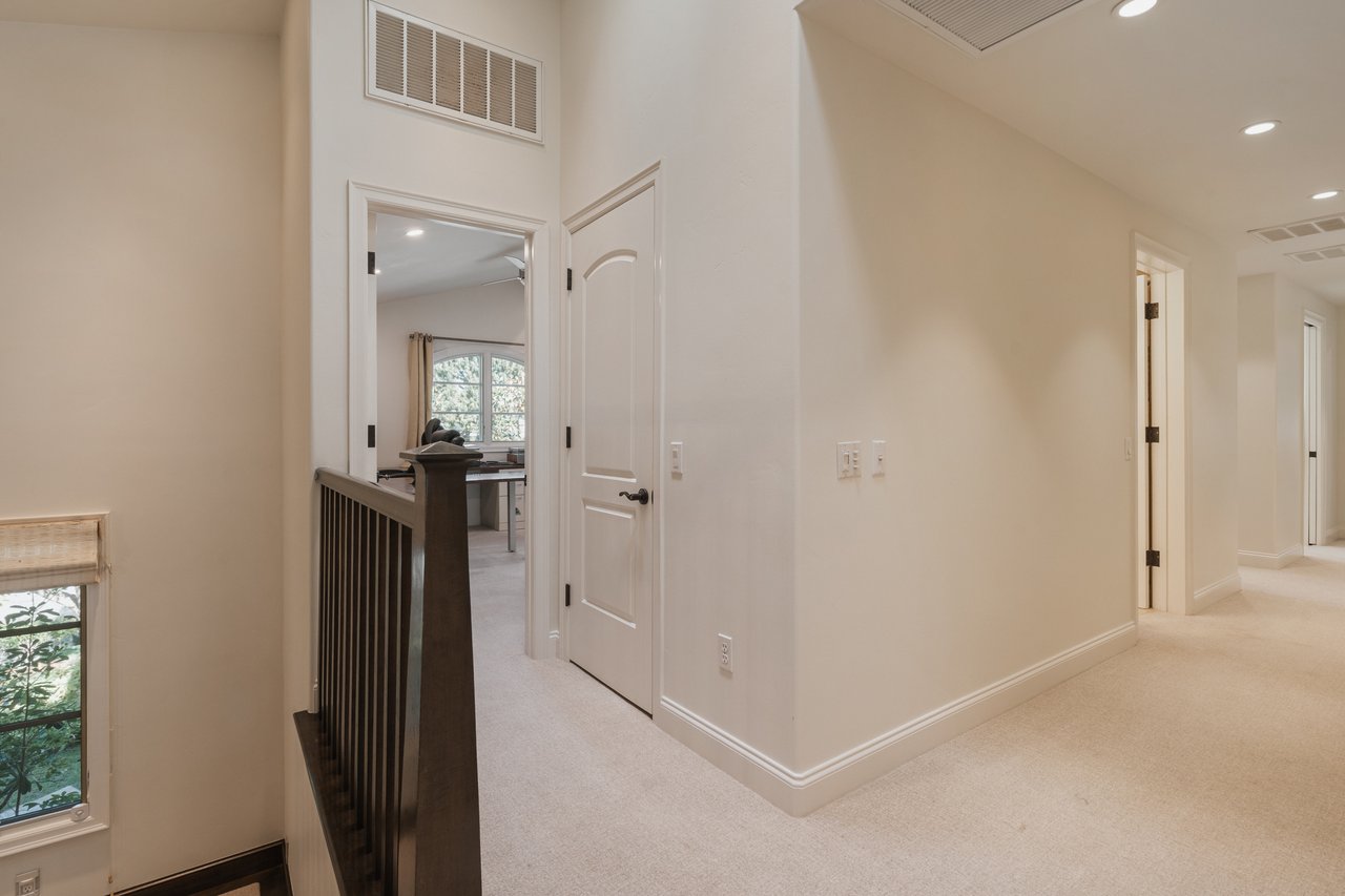 18162 Stratford Circle