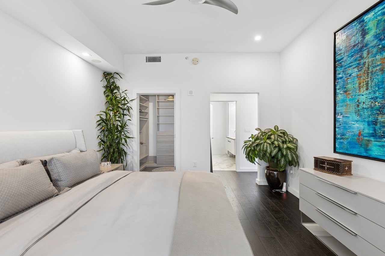 222 12th Street NE Unit 2105