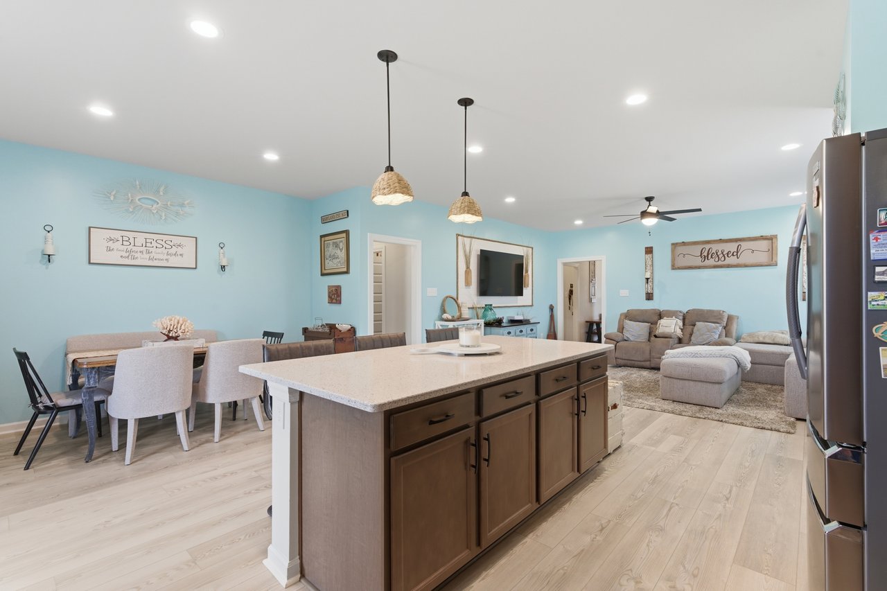 4BR Cul-de-Sac Home in Madison City Schools with Modern Finishes