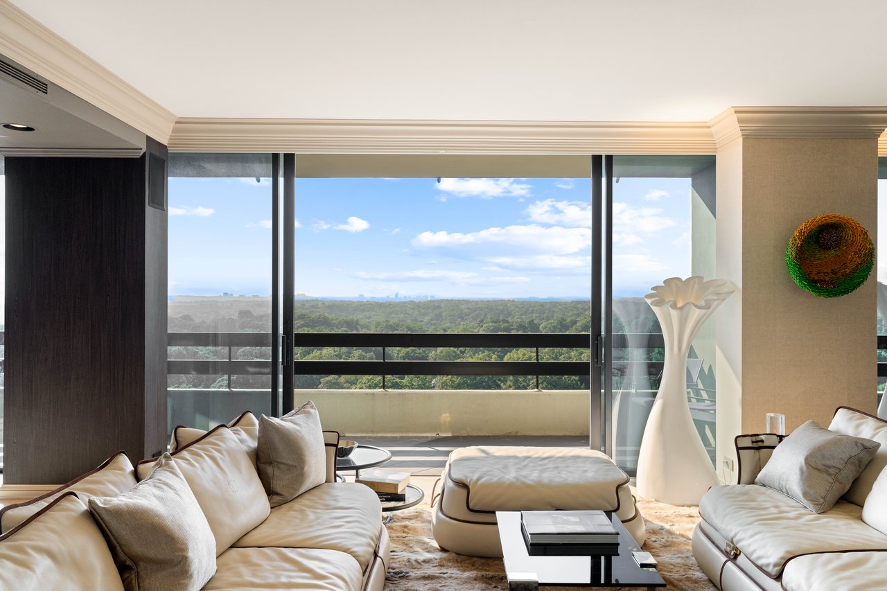2660 Peachtree Road #24CD