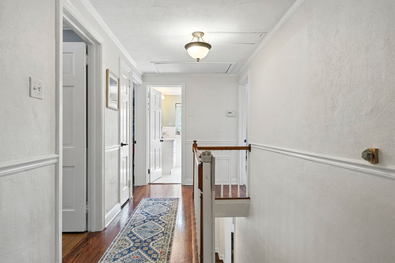 590 Kenilworth Dr