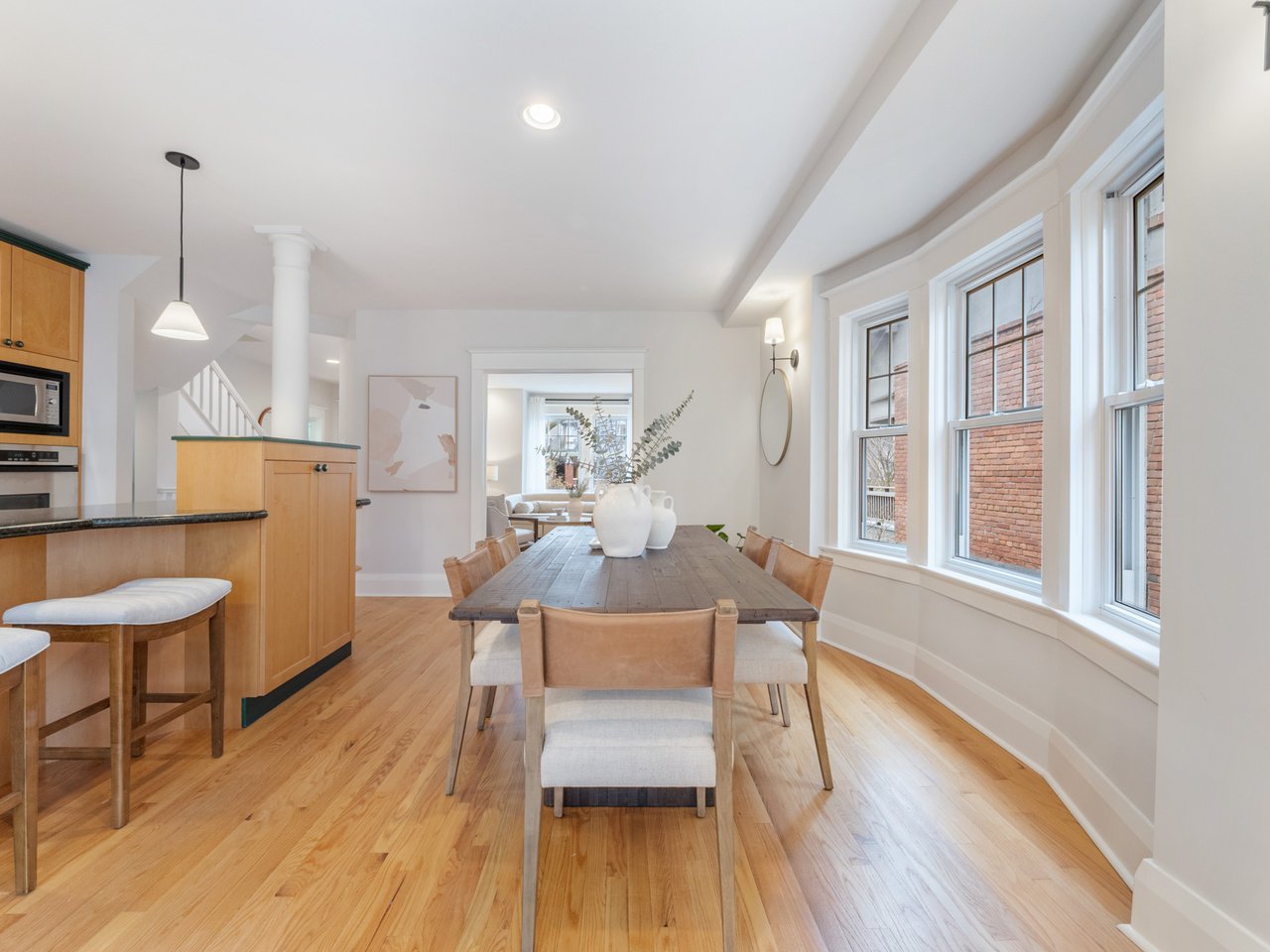 154 Hammersmith Ave