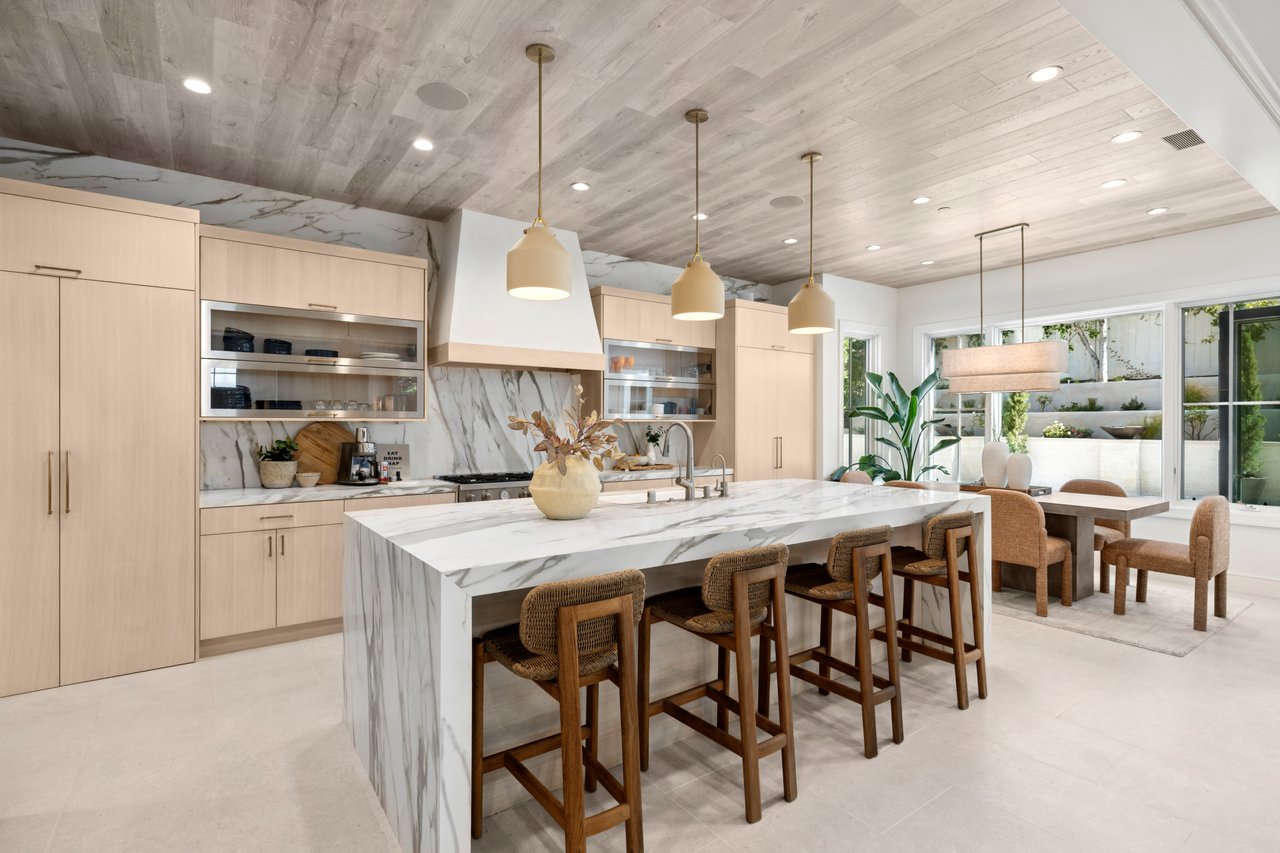 2007 Port Provence Place
