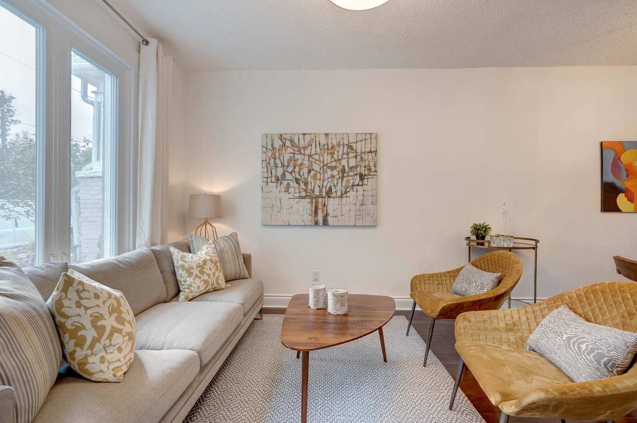 326 Riverdale Ave