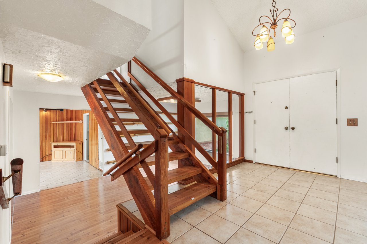 2243 Newquist Ct