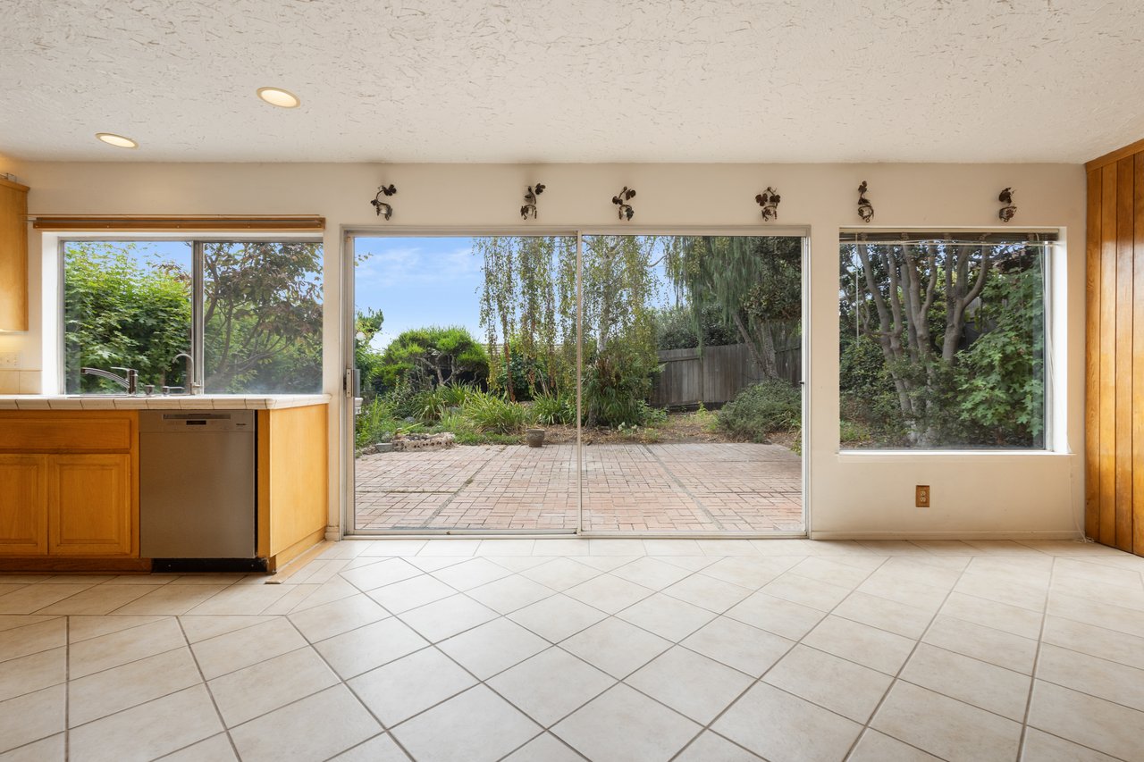 2243 Newquist Ct