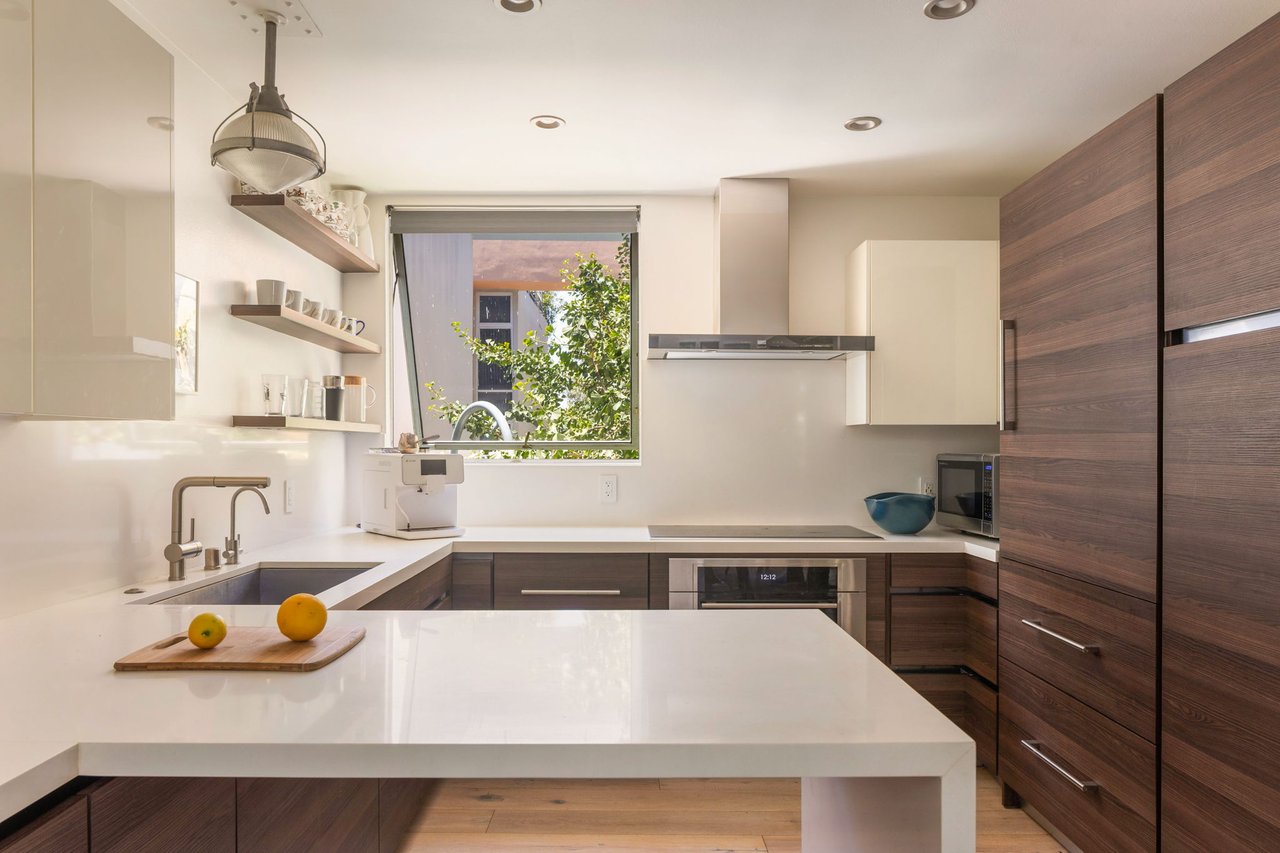 2433 28th St Unit: B, Santa Monica 
