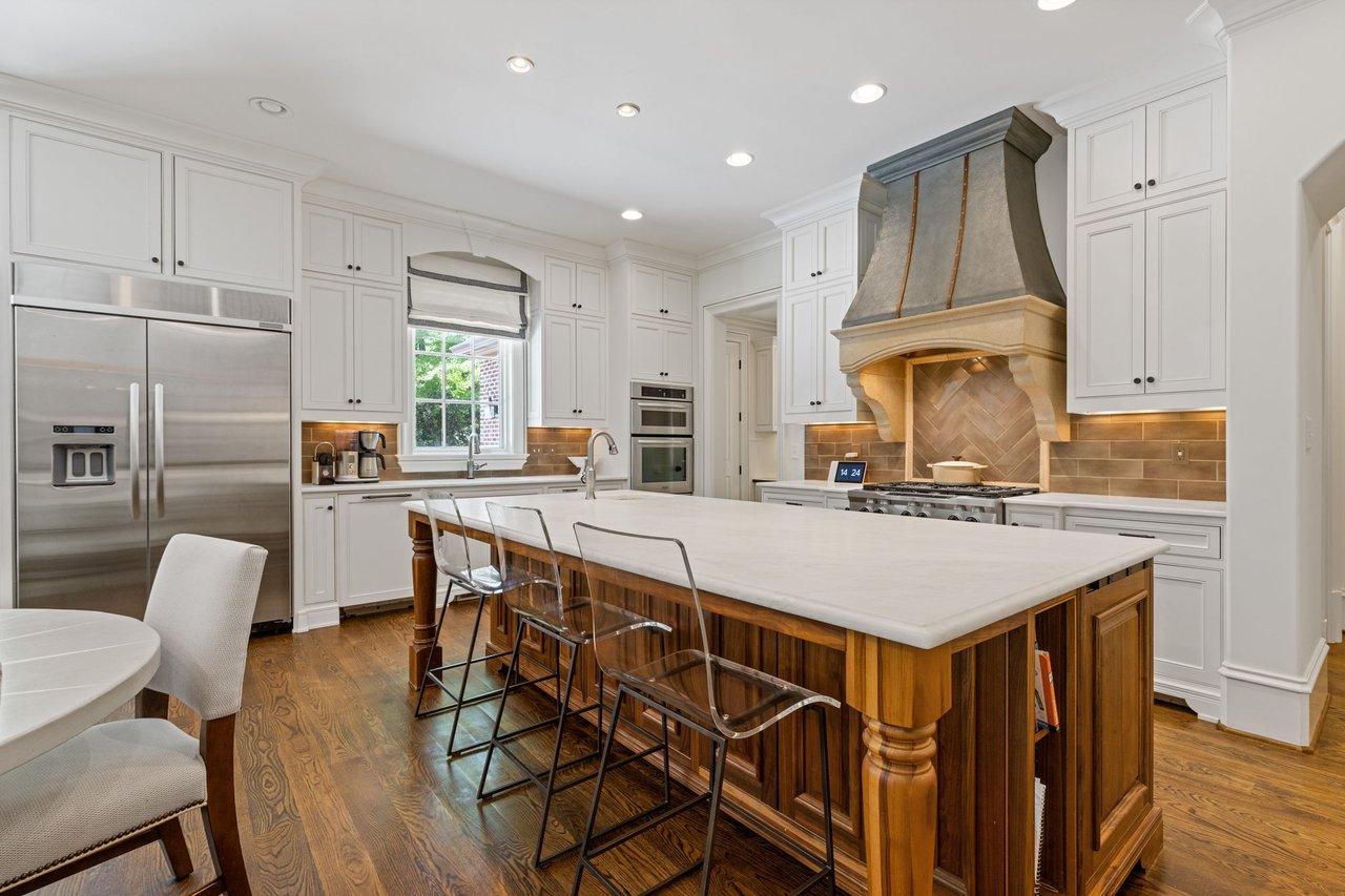 2814 Mabry Road