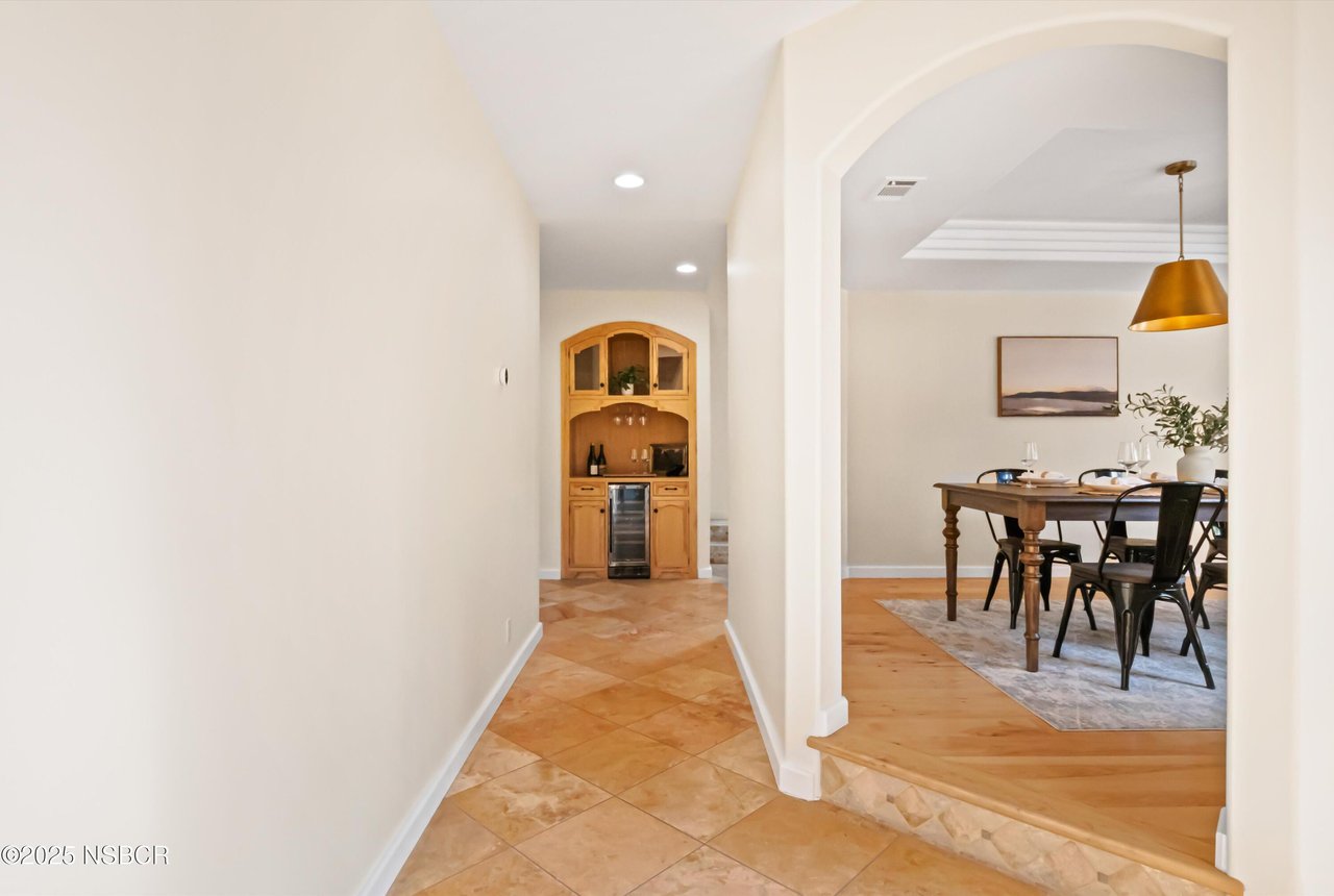 991 College Canyon Rd