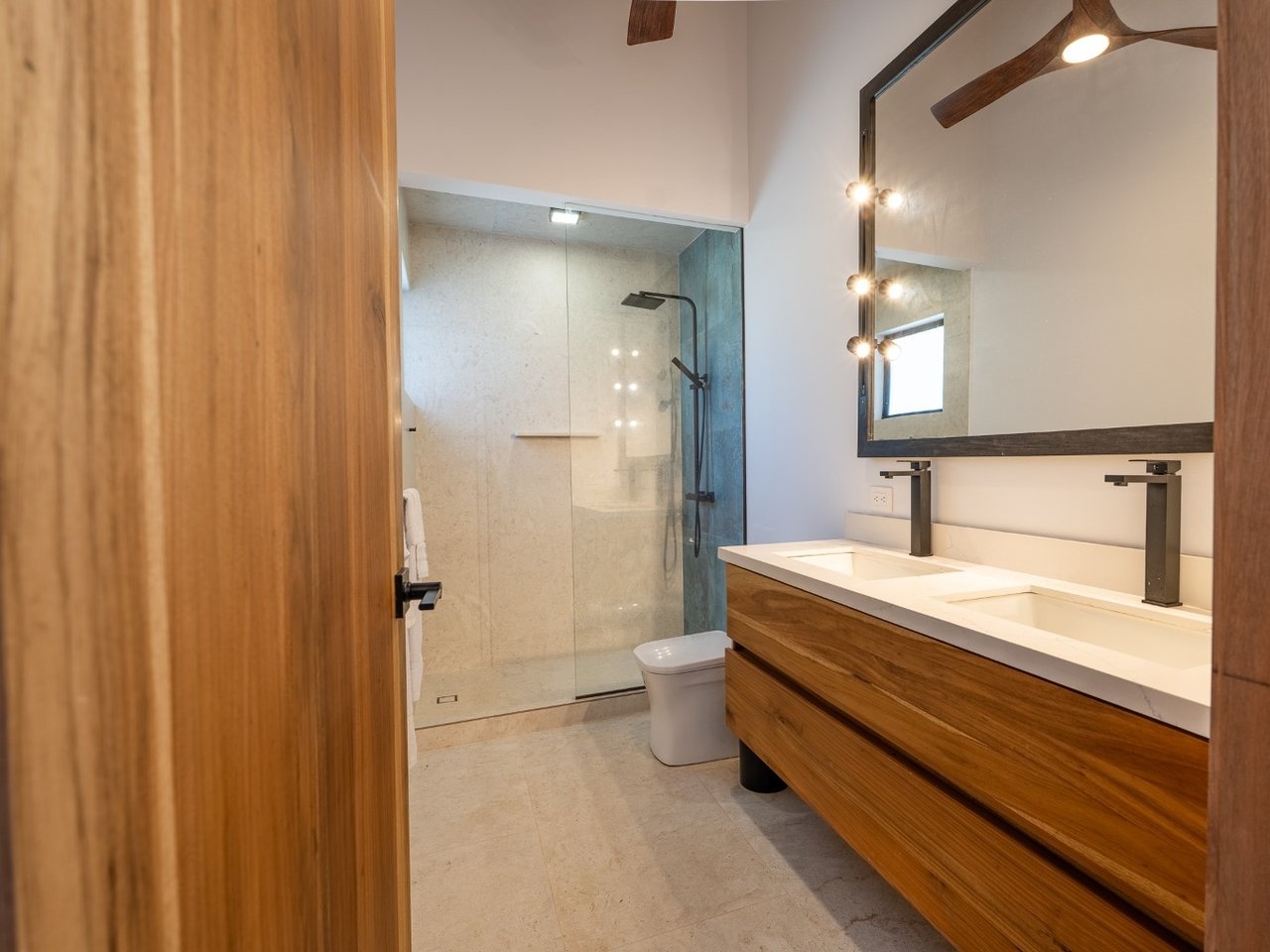 Brand New Modern Ocean View Home in Phase 5, Ojochal