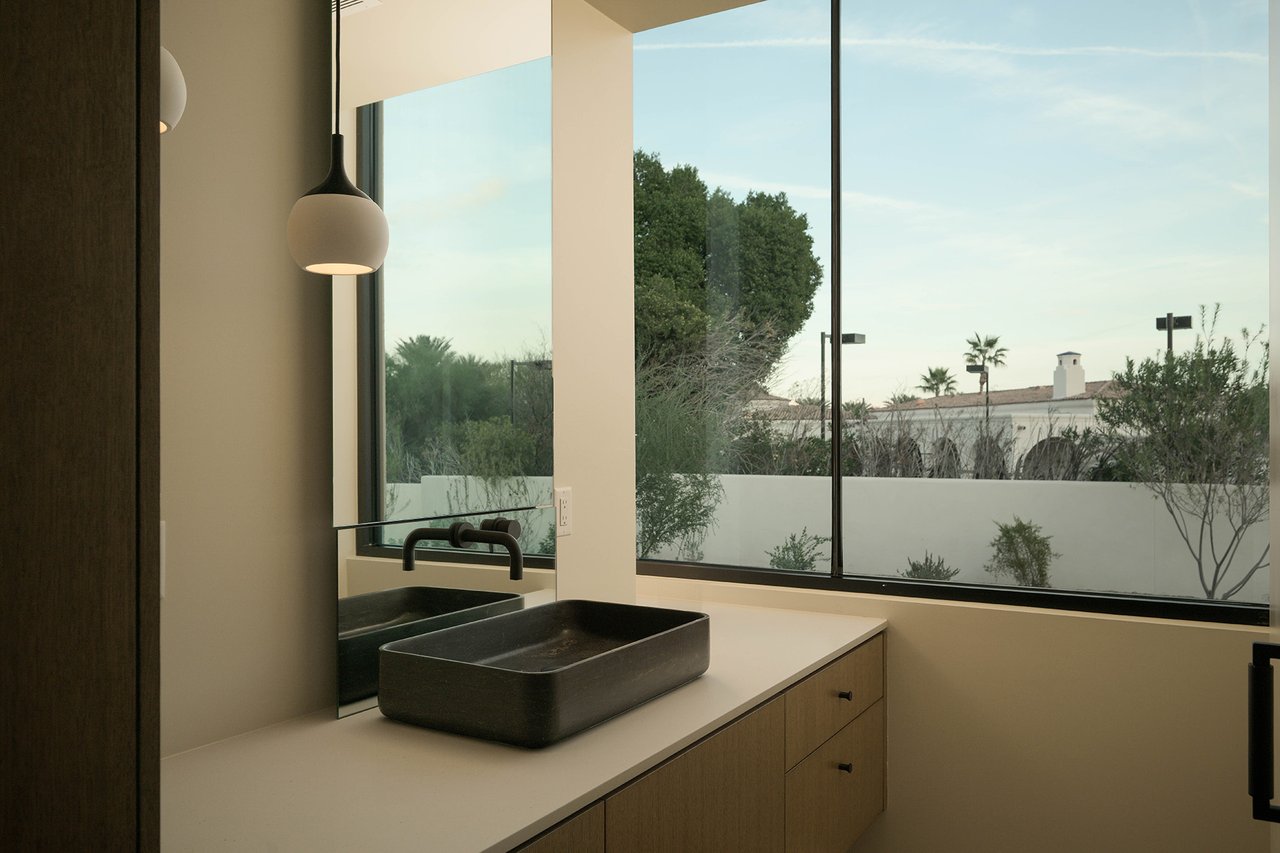 5287 N INVERGORDON Road