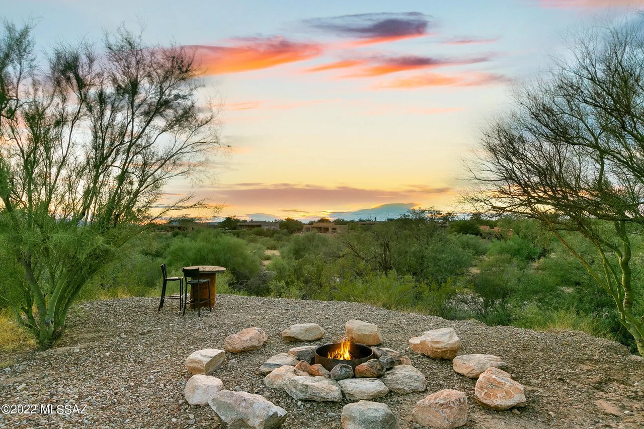 2236 W Owl Head Pl