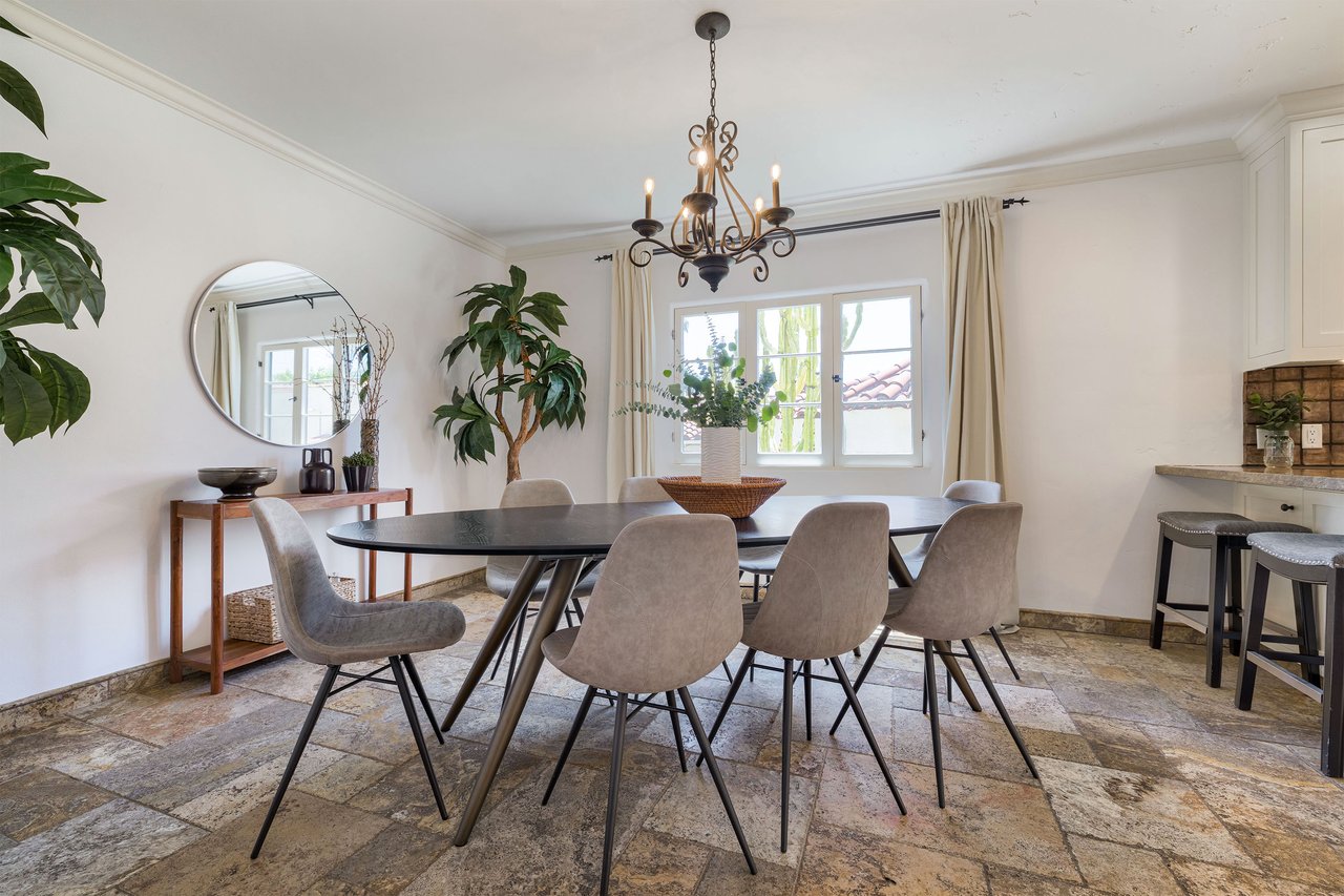 516 E Stocker Street