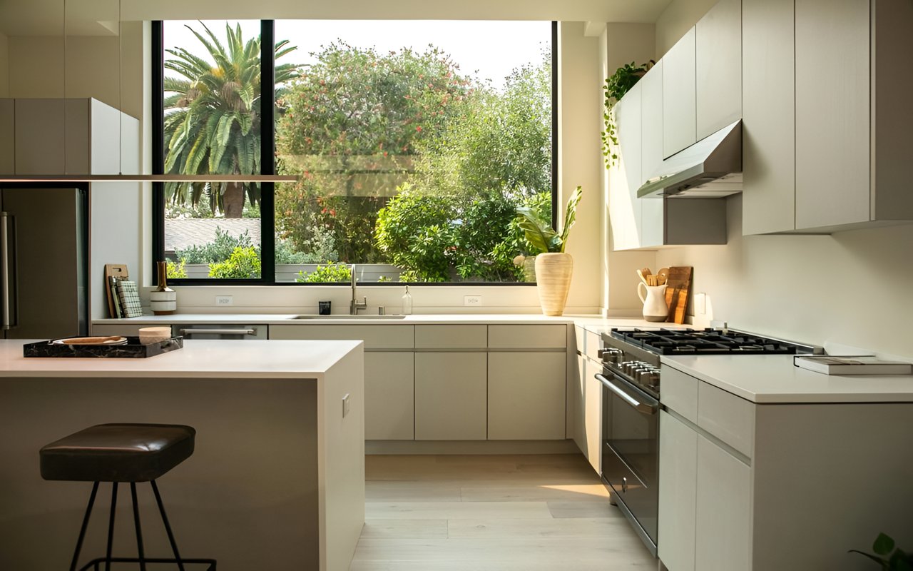 Should You Buy a House in the Silicon Valley If the Kitchen Isn’t Your Style?
