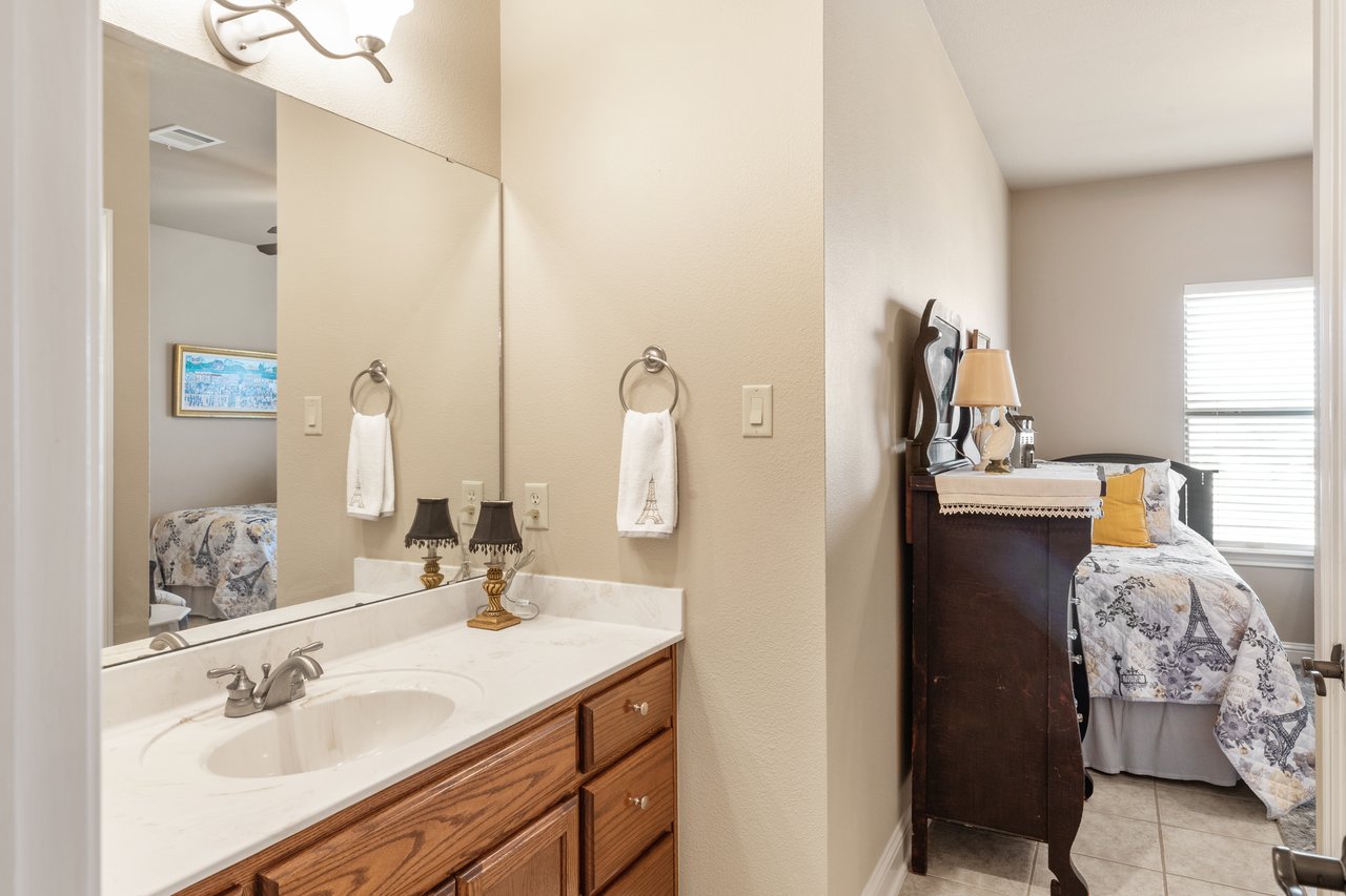 156 Northview Ln, Fredericksburg, TX