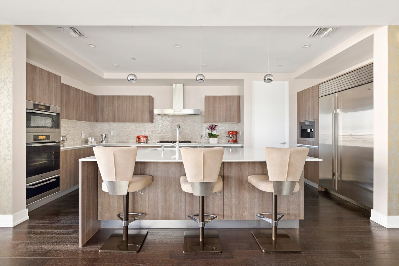 450 N Palm Dr Unit: 507, Beverly Hills 