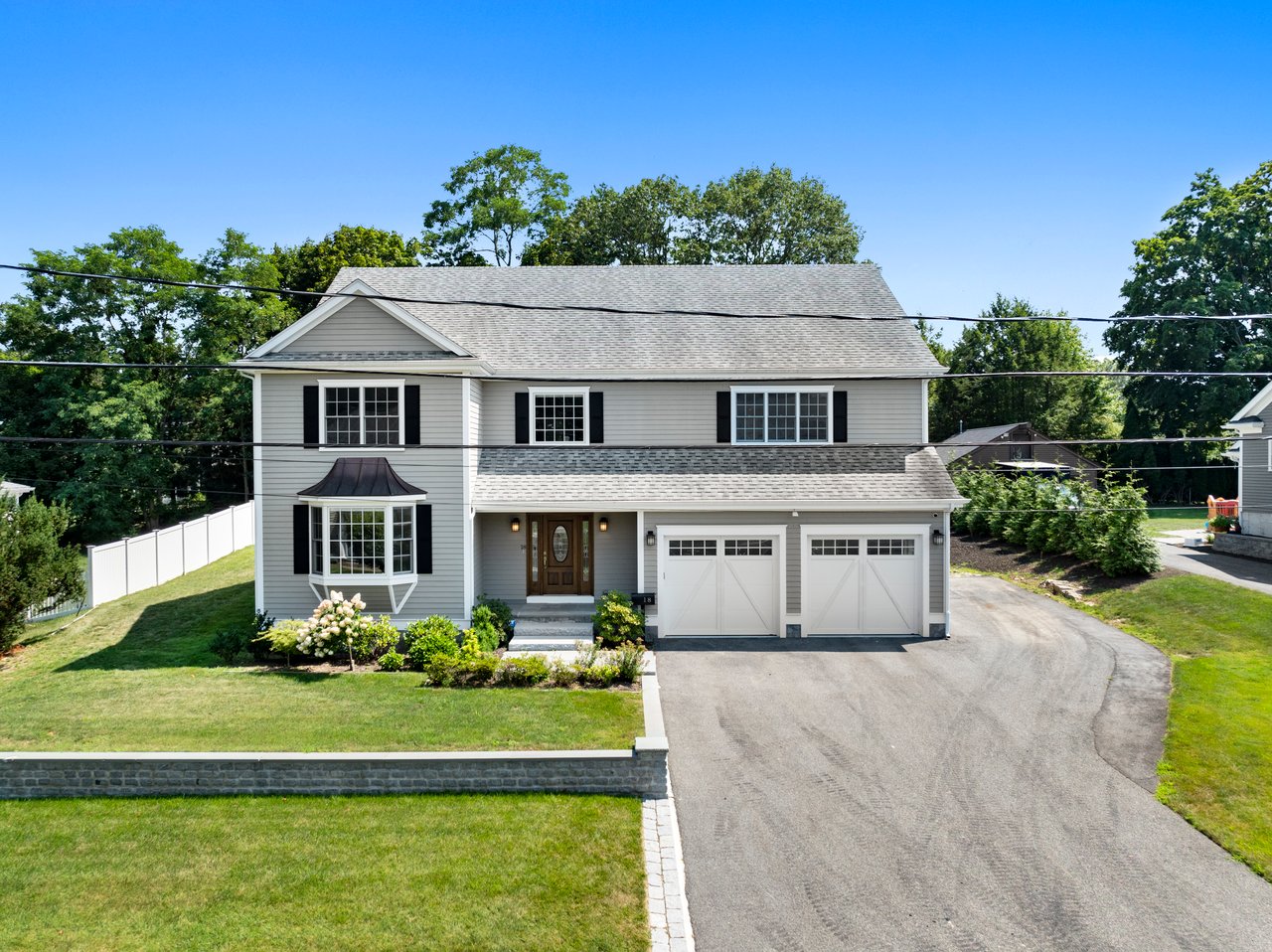18 Patton Rd, Wellesley