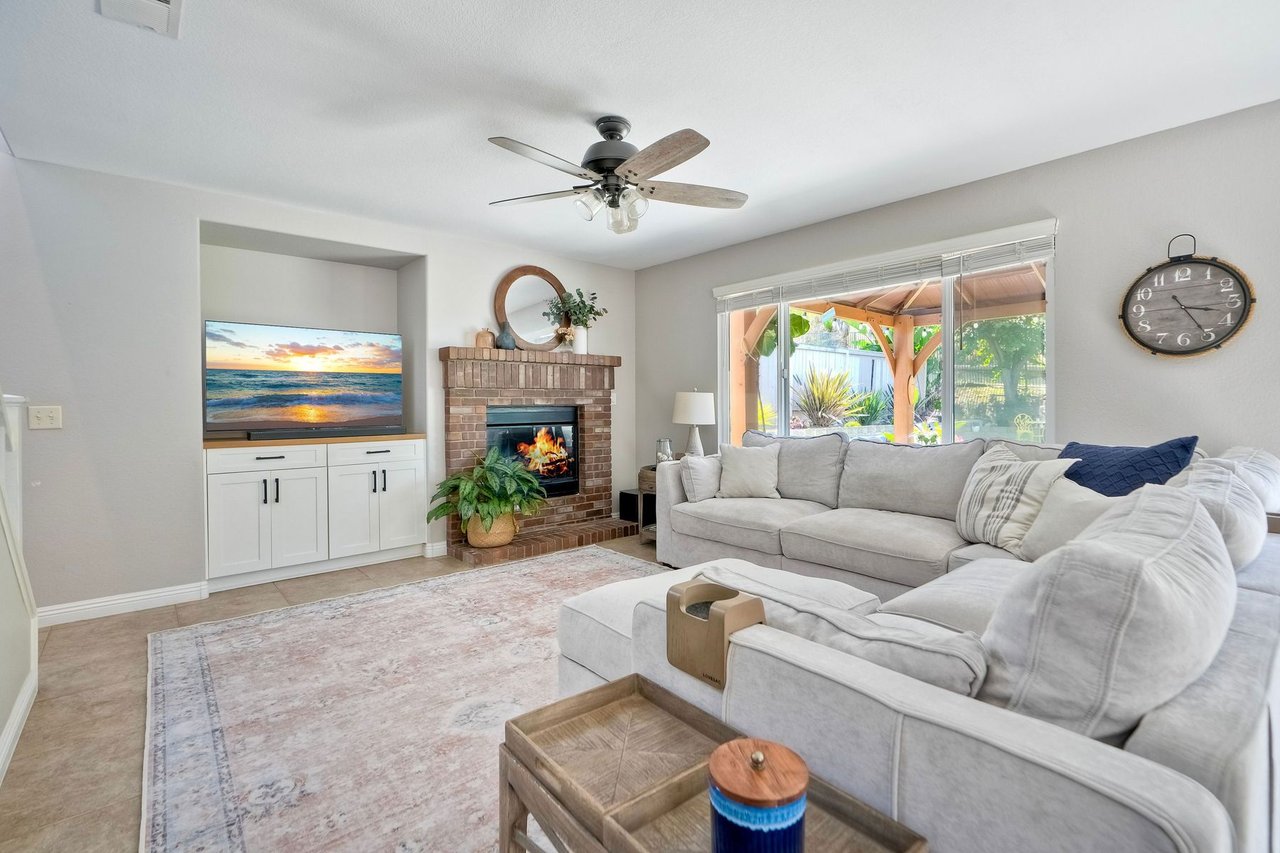 121 Canyon Creek Way