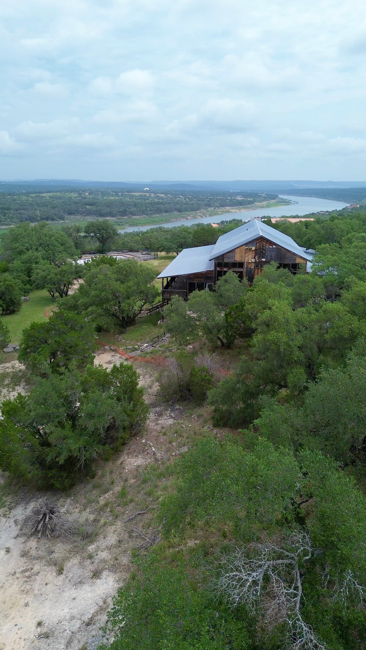1300 Pace Bend Road North