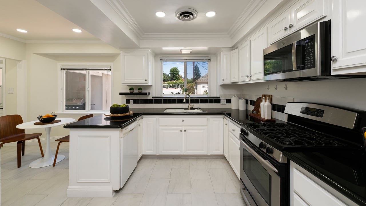 4547 Ledge Ave, Toluca Lake