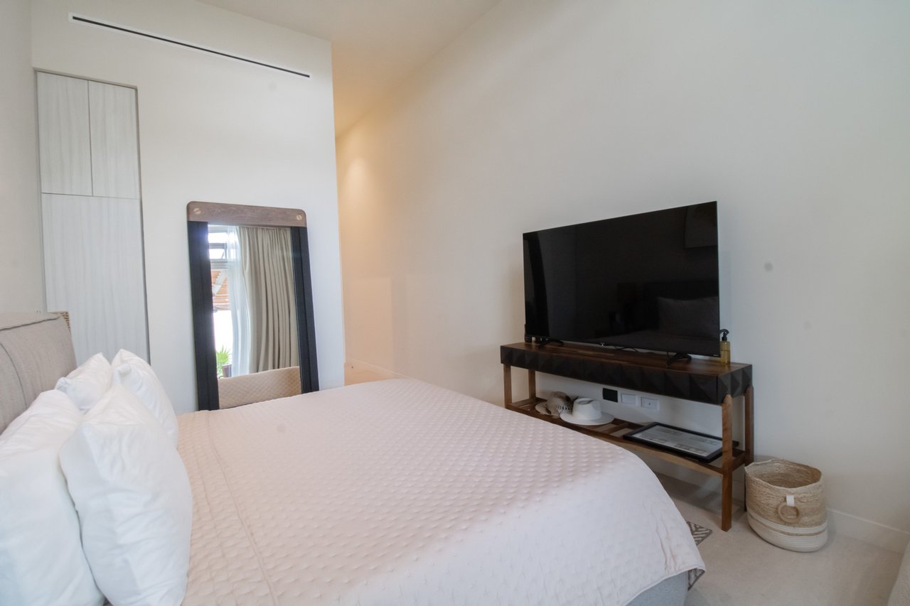 Garden House | SLS Harbour Beach