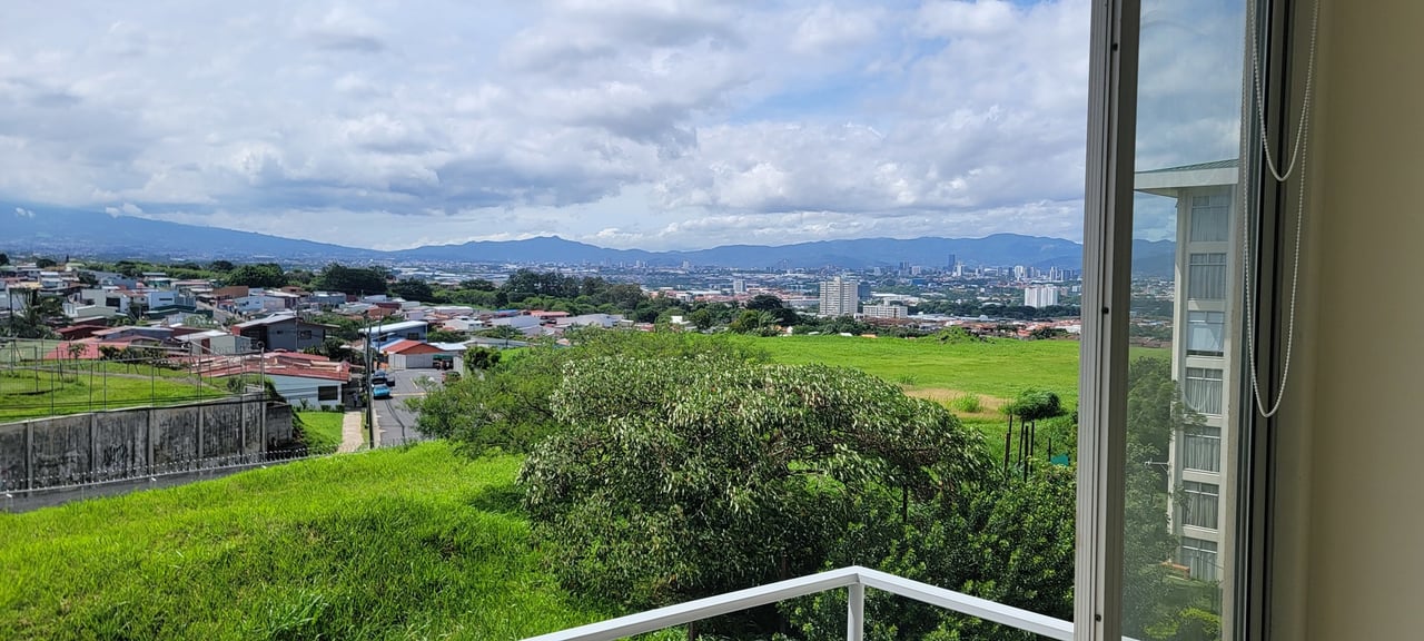 San Marino Tower Condo, Heredia