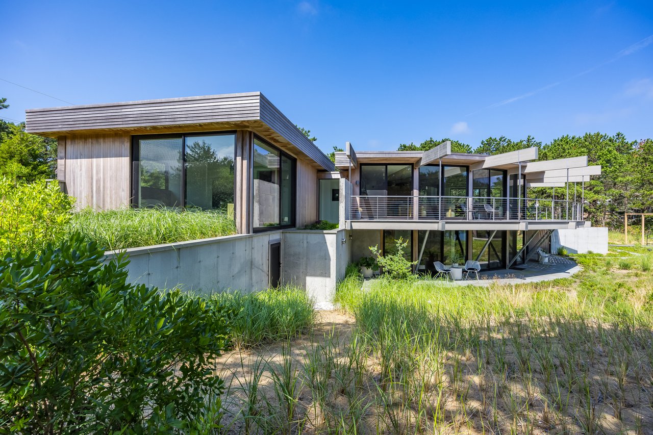 Cape Cod Modernist Masterpiece