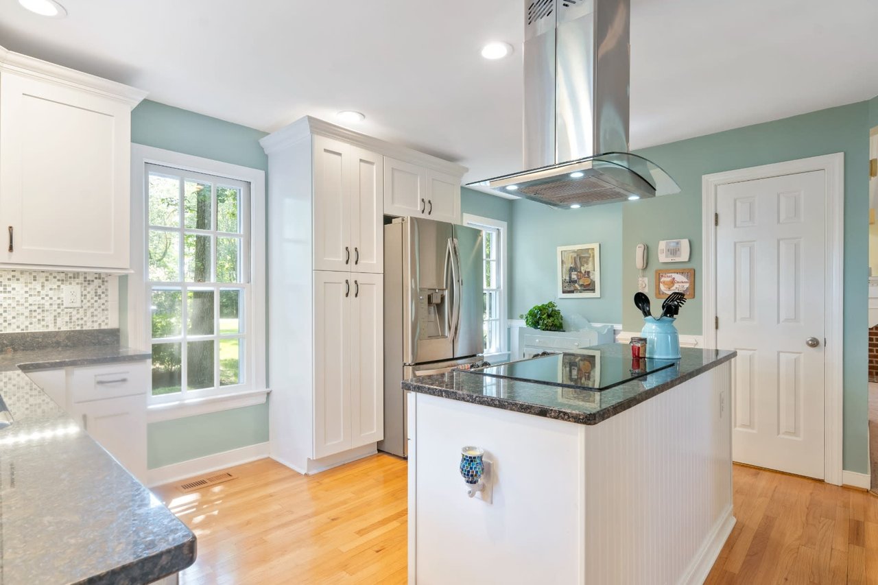 9718 Old Cannon Road