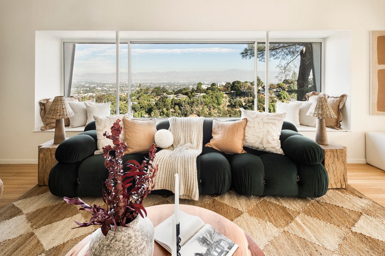 3720 Alta Mesa Dr, Studio City