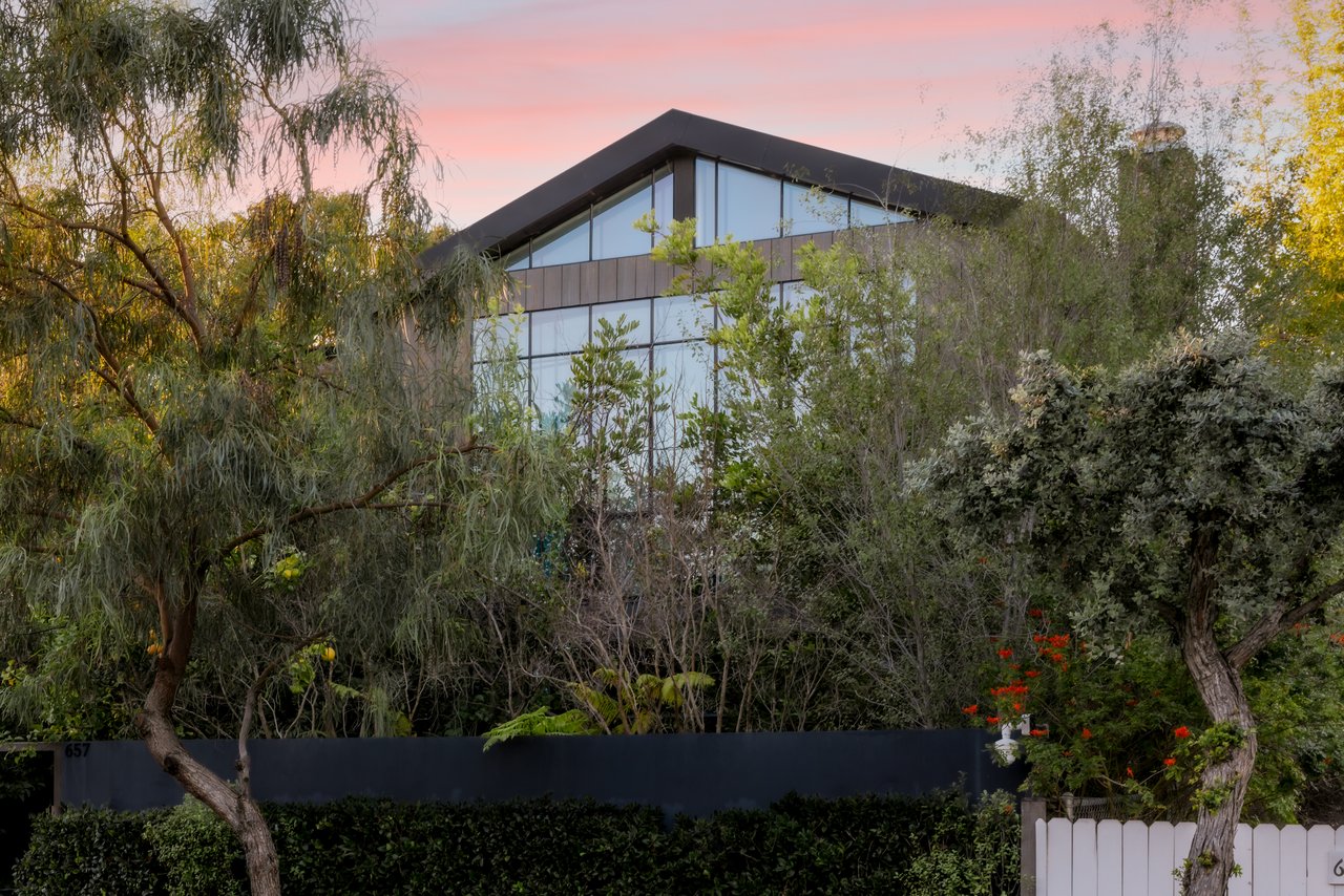 657 Milwood Ave, Venice 