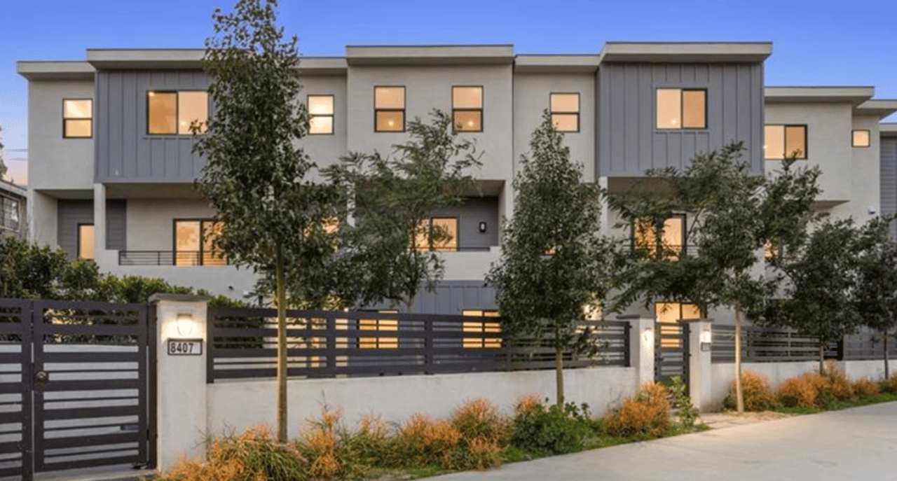 8407 Woodley Pl., North Hills