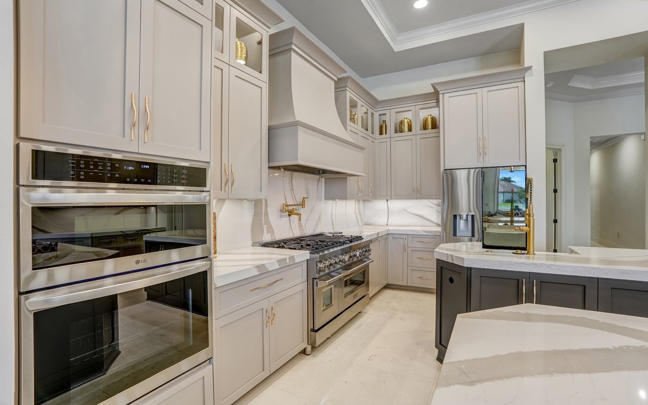 9691 Monteverdi Way