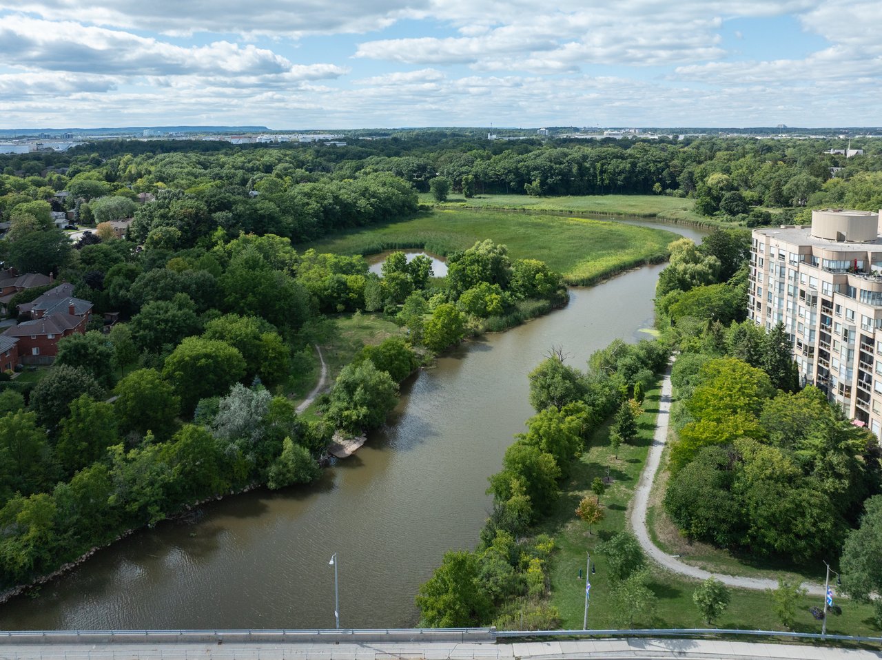 801-2511 Lakeshore Rd W, Oakville