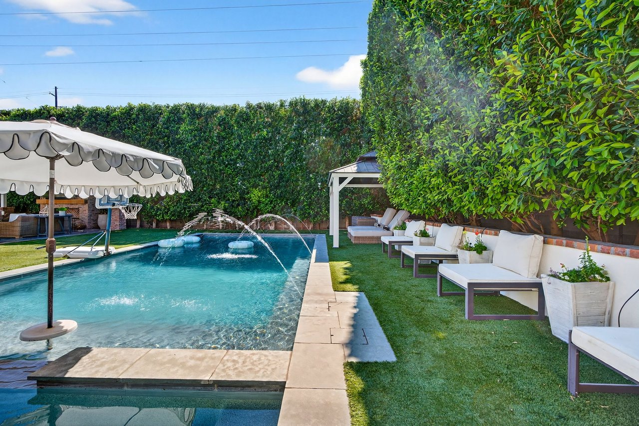 5217 E CALLE REDONDA