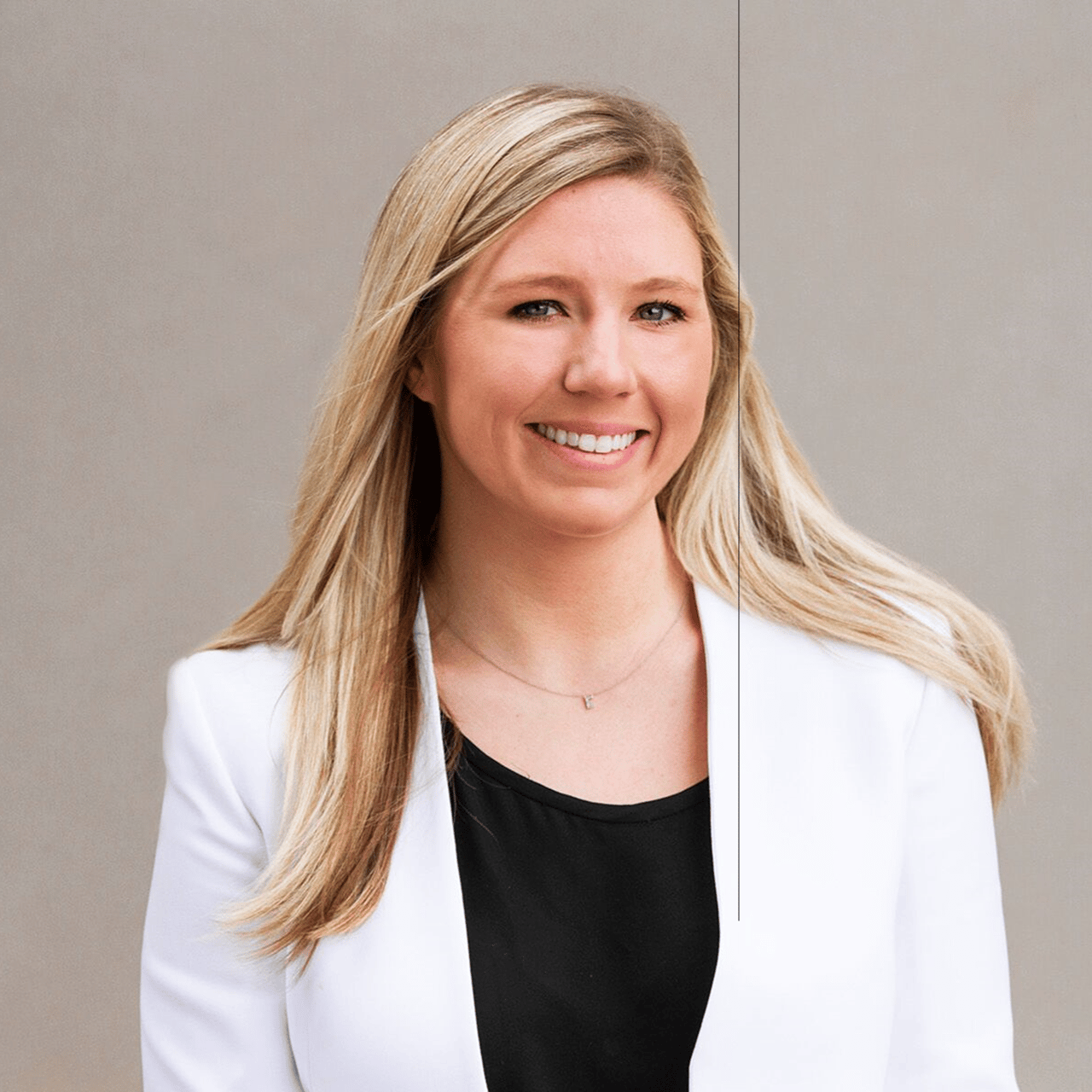 Emily Ellis Parham Oklahoma City, OK Real Estate Agent Headshot